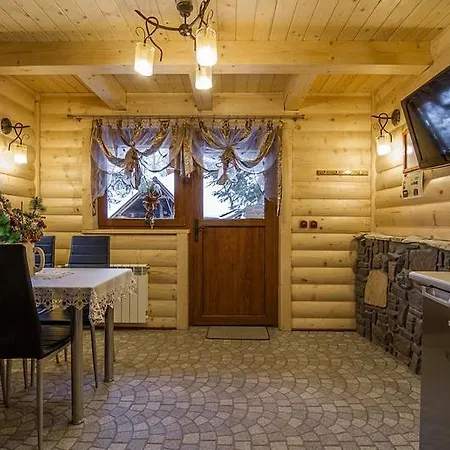 Mroz Lodge