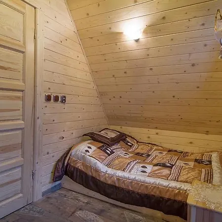 Lodge Mroz