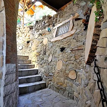Gerendaház Mroz
