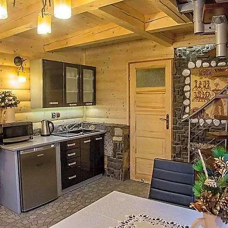 Mroz 山林小屋 *