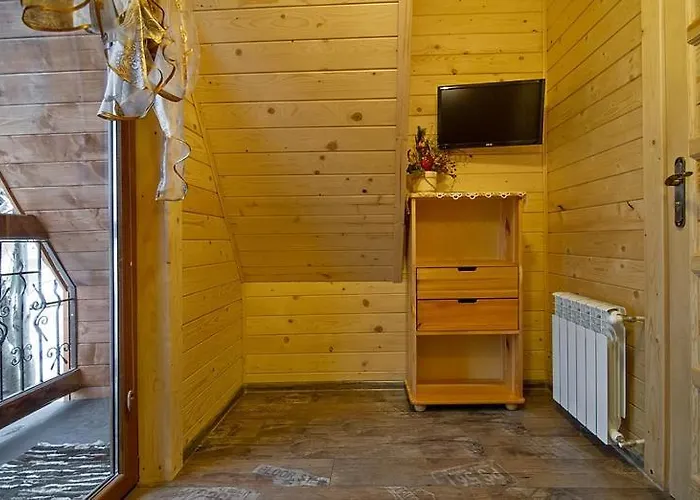 ロッジ Mroz ザコパネ